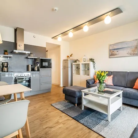 Haus Strandlaeufer 3 3 Strandhaus 3 3 *